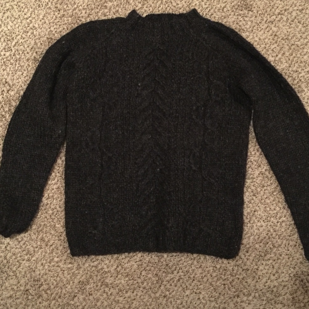 Brand New Nordic Store Black Sweater Unisex Small